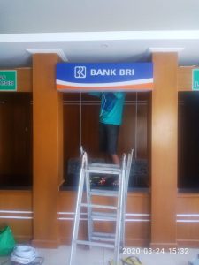 neon box bank