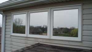 sticker cutting kaca rumah